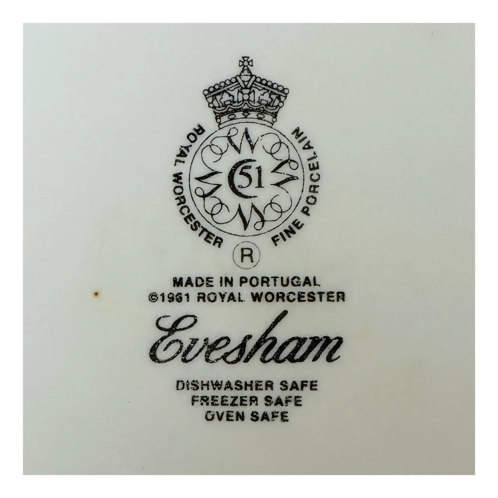 Royal Worcester Evesham Gold 10.5 Quiche Pan Round Porcelain Baking Dish England